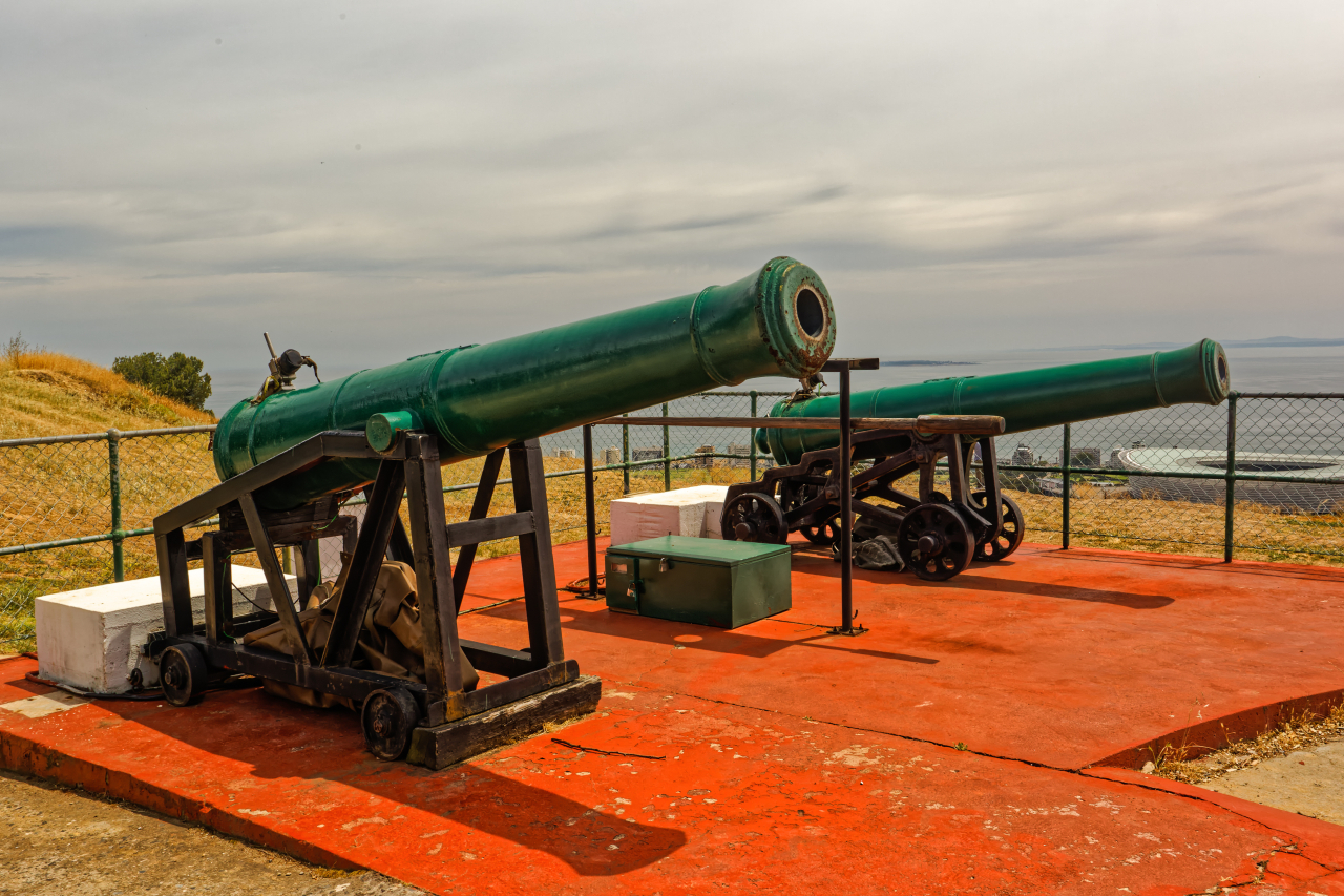 Copy of Noon Gun geoffsp