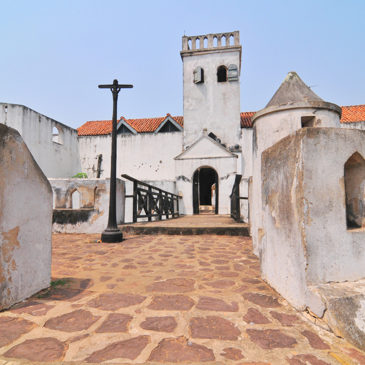 Elmina castle 2 robnaw