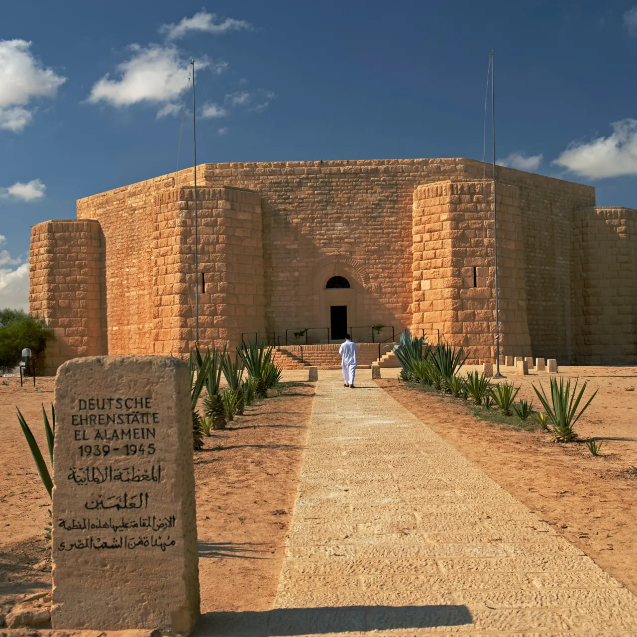 El Alamein Jason Row Photo