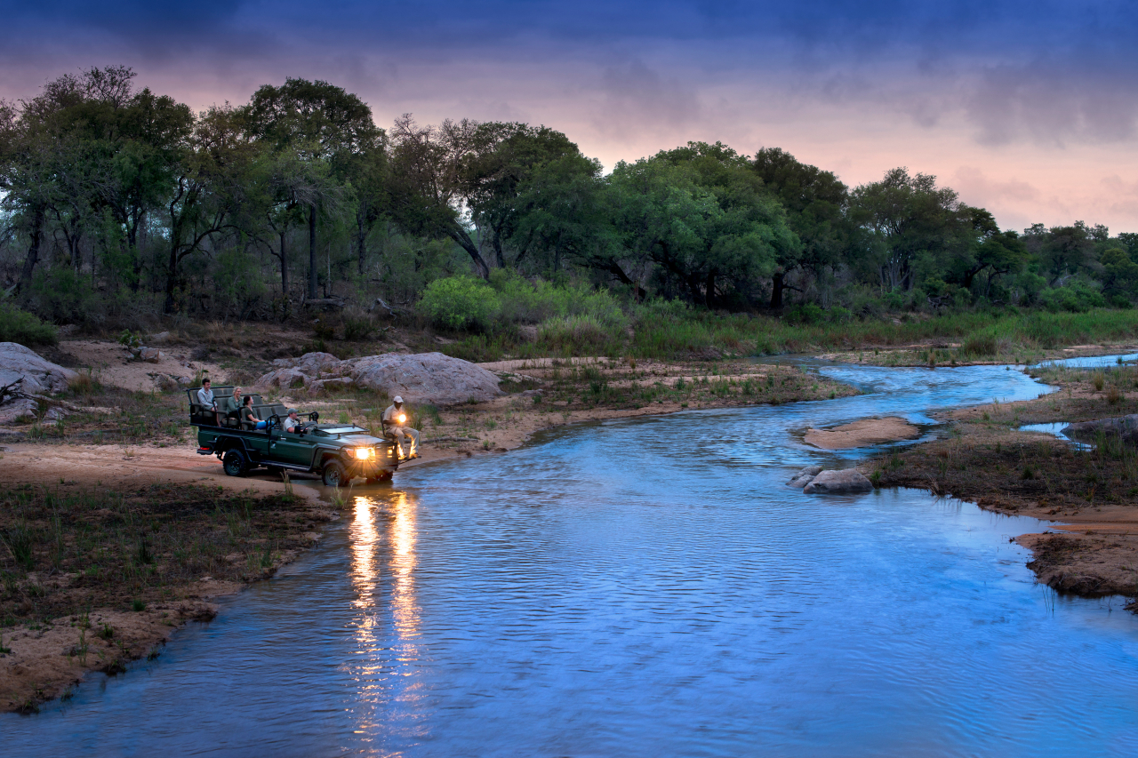 Night drives at and Beyond Tengile River Lodge High Resolution Width5000px