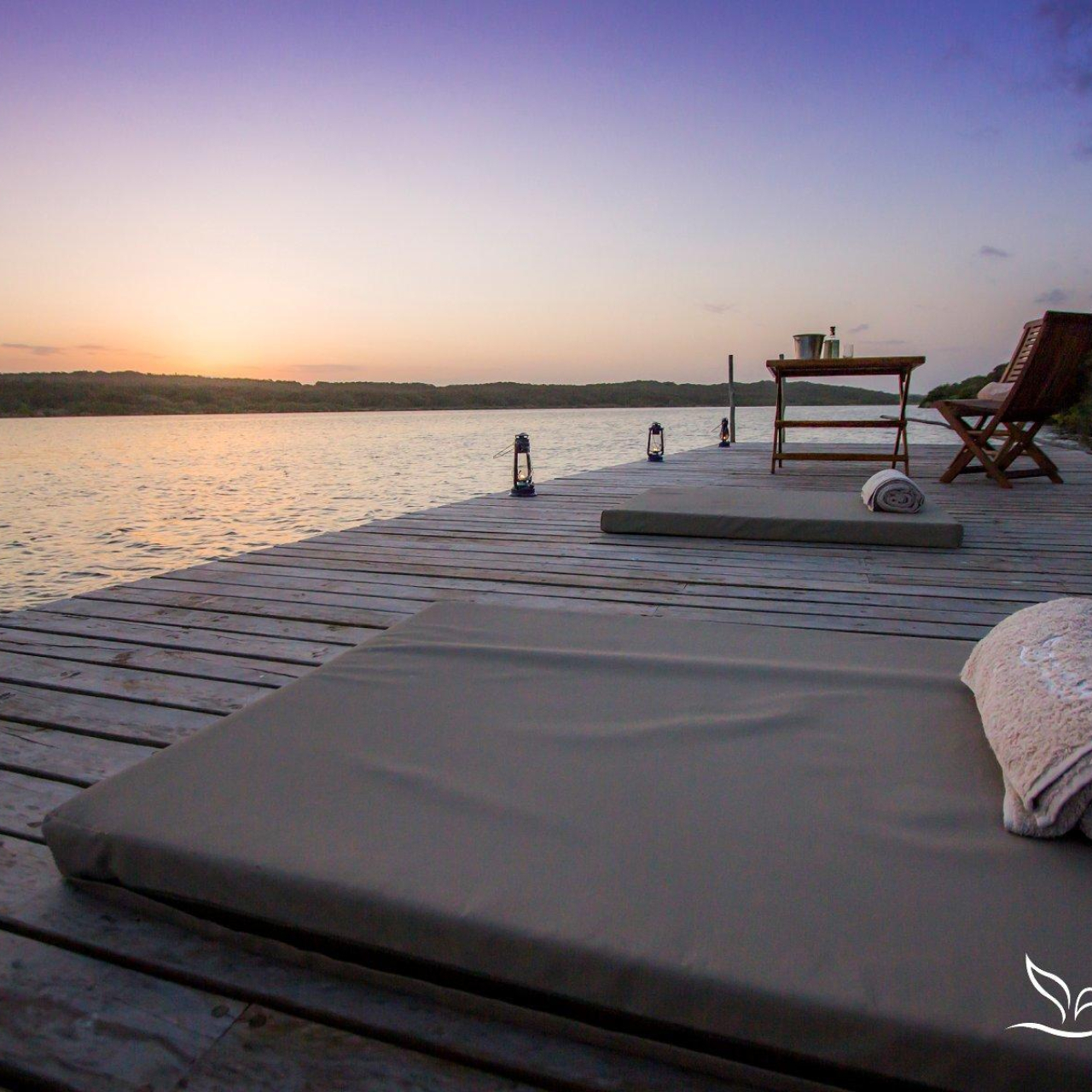GALLERY Ponta Chemucane s Lake Machai deck