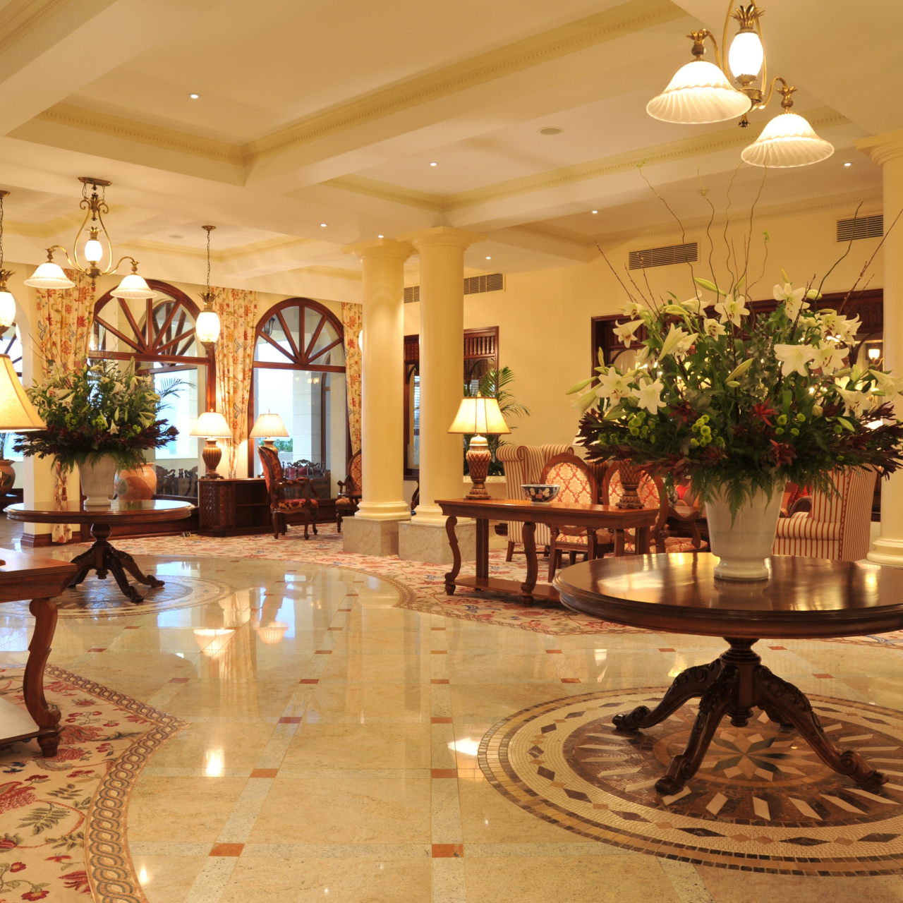 GALLERY 2 Lobby