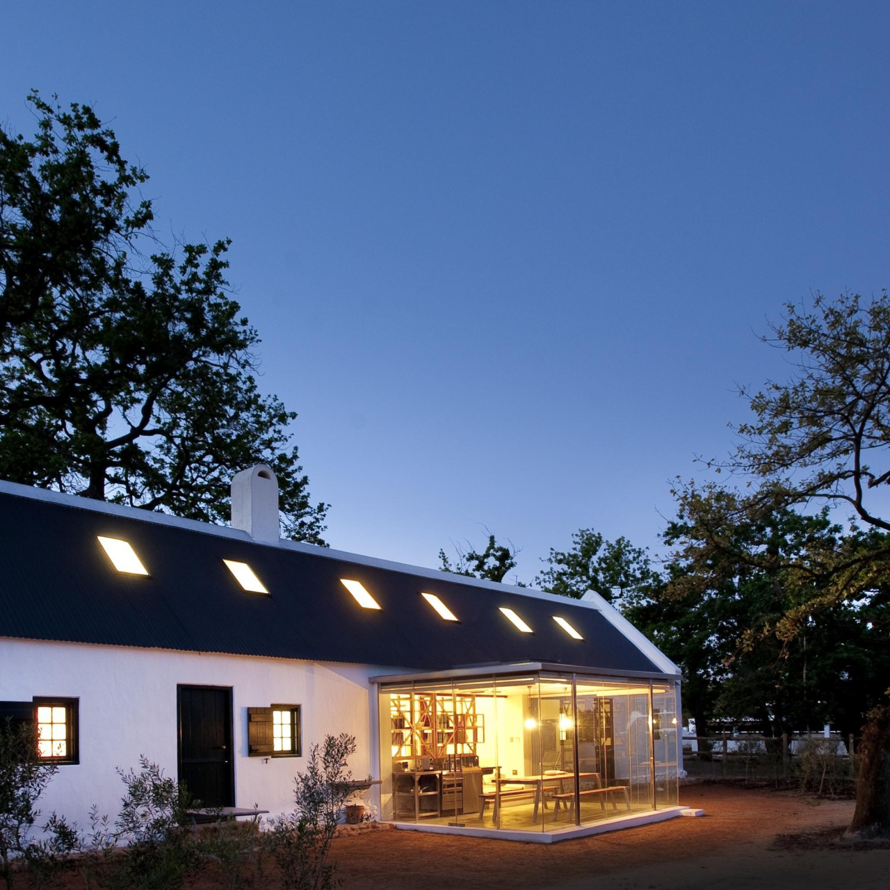 GALLERY Cottage view in the Evening