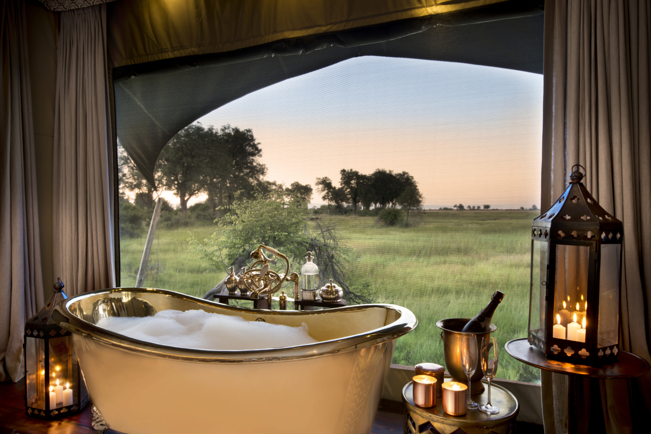 LODGE SHOT Duba Plains