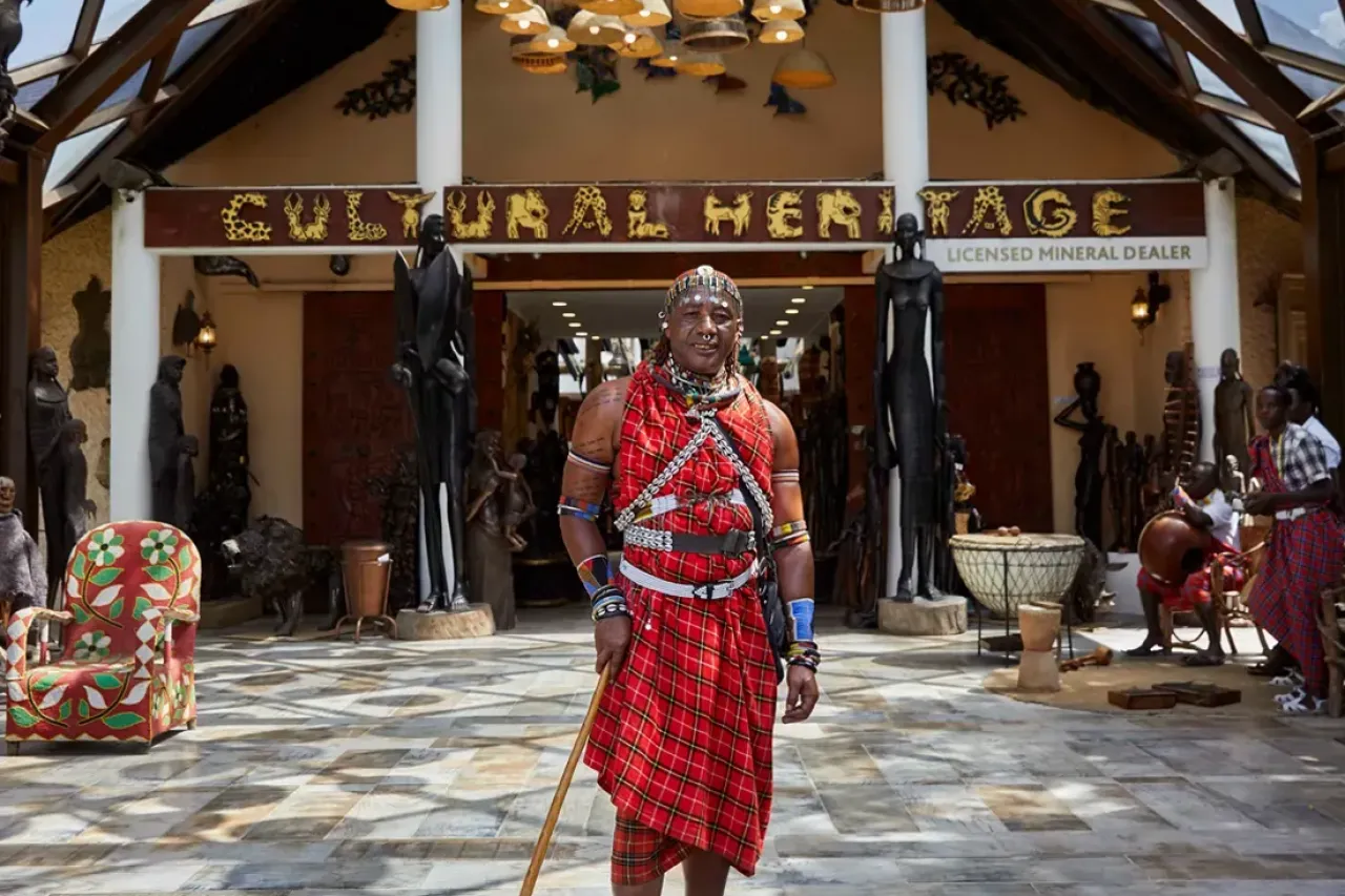 MAIN SHOT Legendary Lodge 691af0fe0bf85a4231cf22f3 Experiences carousel 6
