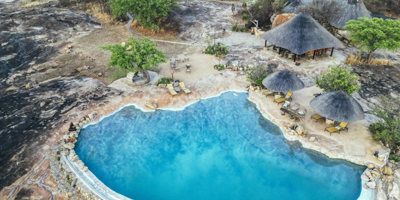 GALLERY Infinity Rock Pool