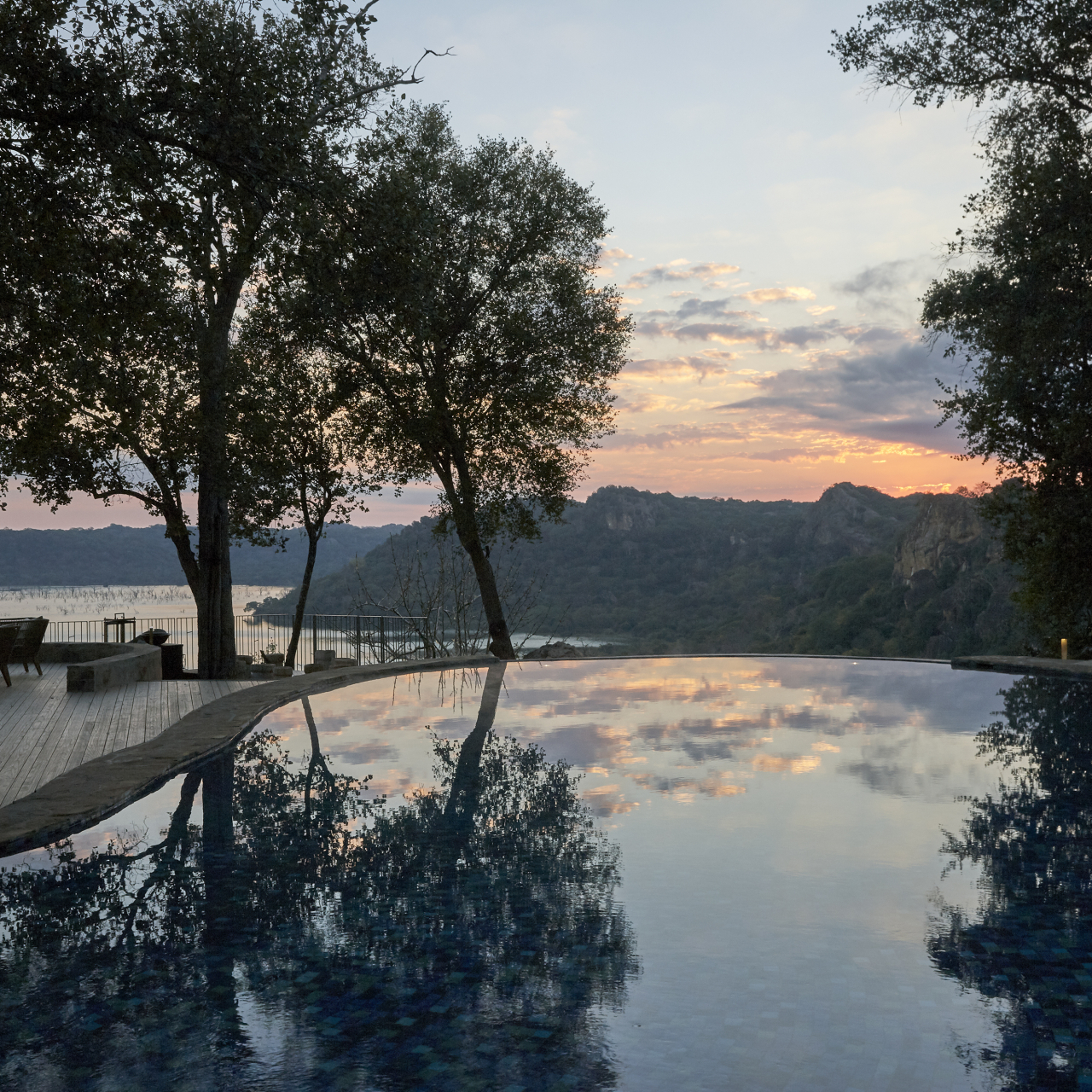 GALLERY Singita Pamushana Lodge Pool at Sunset