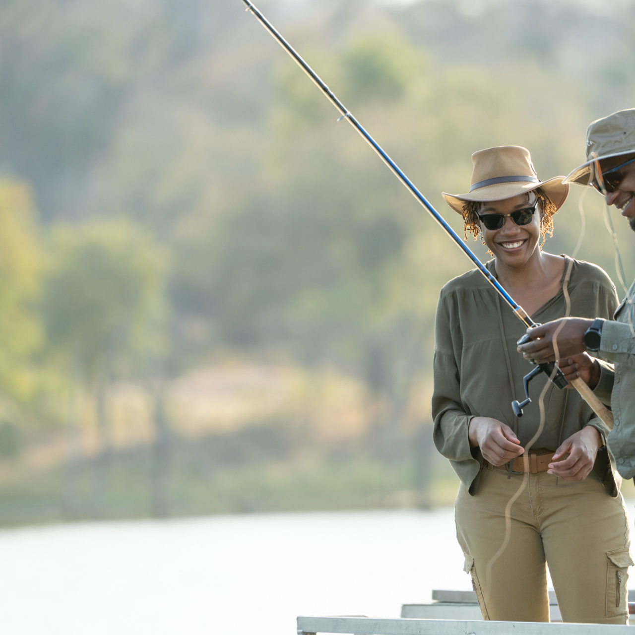 GALLERY Singita Malilangwe Fishing couple